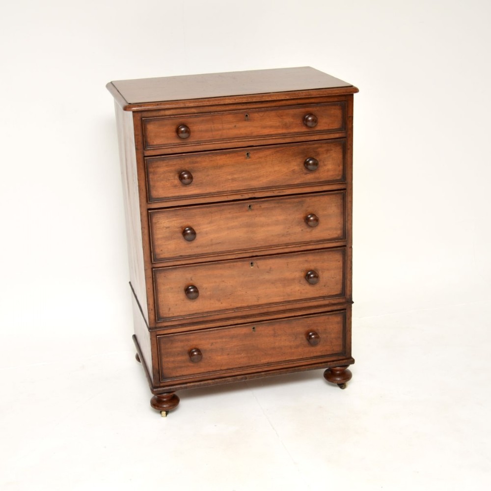 Antique Victorian Mahogany Chest of Drawers
