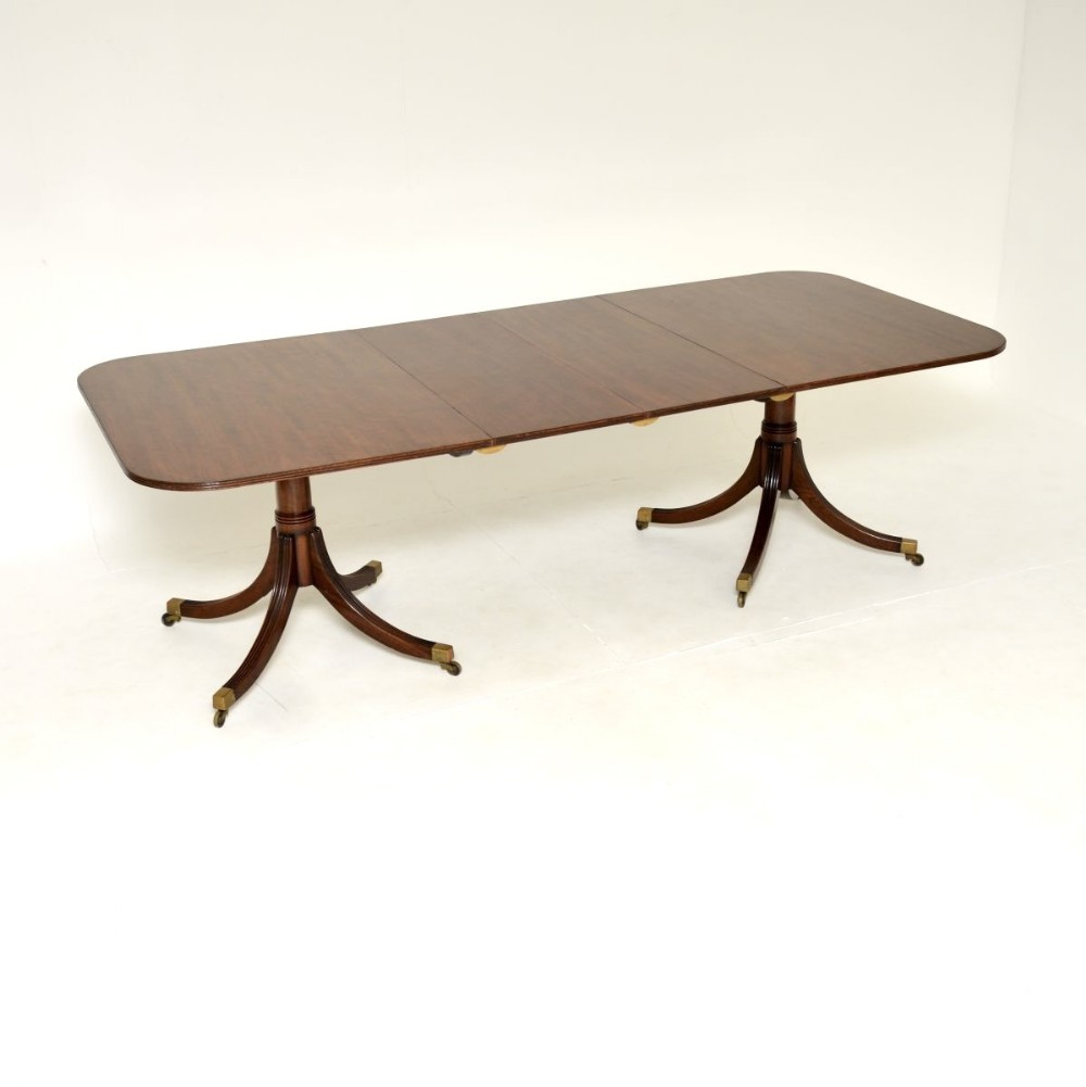 Antique Regency Style Mahogany Extending Dining Table
