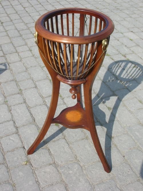 Antique Inlaid Mahogany Planter