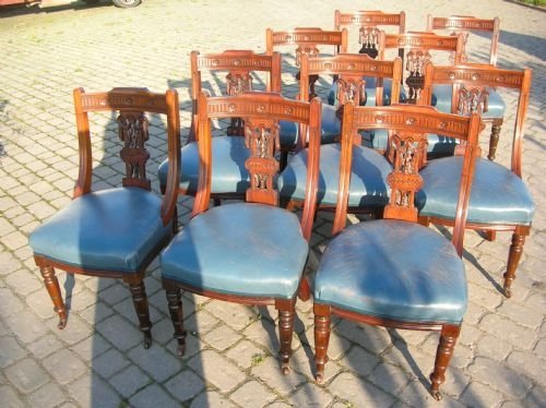 ANTIQUE SET OF 12 TWELVE TEN PLUS TWO 10 2 WALNUT 19TH CENTURY SPOON BACK LEATHER UPHOLSTERED DINING CHAIRS C1870