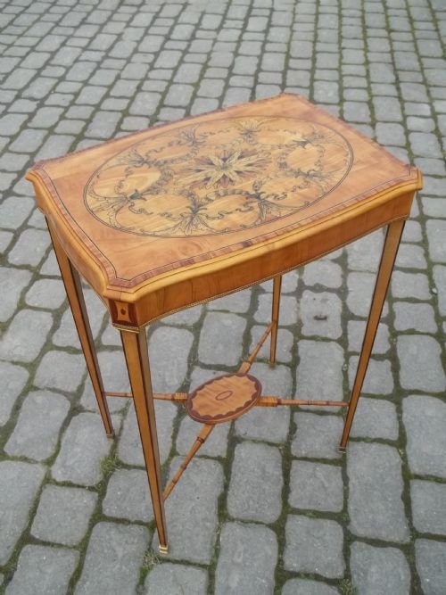 Antqiue Regency Satinwood Side Table