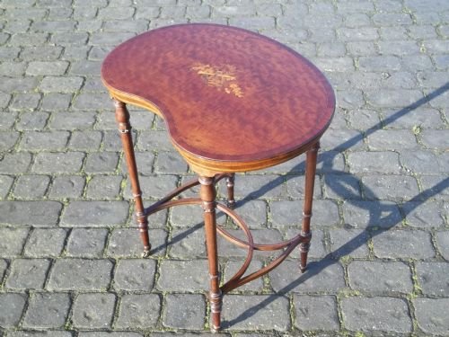 Antique Mahogany Lamp Table