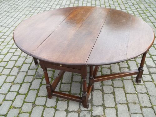 Large Antique Georgian Oak Gateleg Dining Table