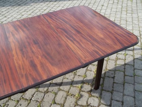 Antique Georgian Mahogany Dining Table