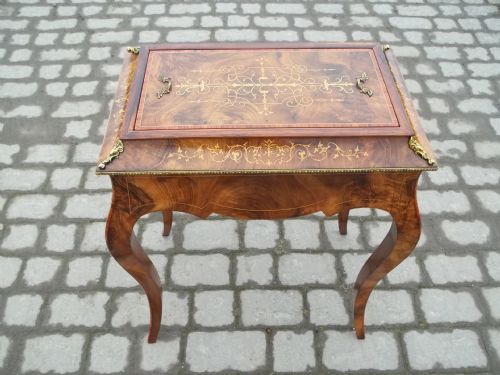 Antique Burr Walnut Inlaid Jardinière Planter