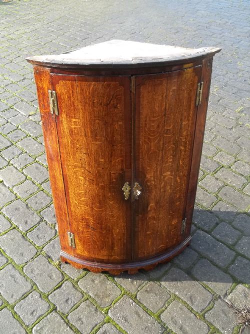 Antique Georgian 18th Century Oak and Mahogany Hanging Corner Cabinet Display Cupboard