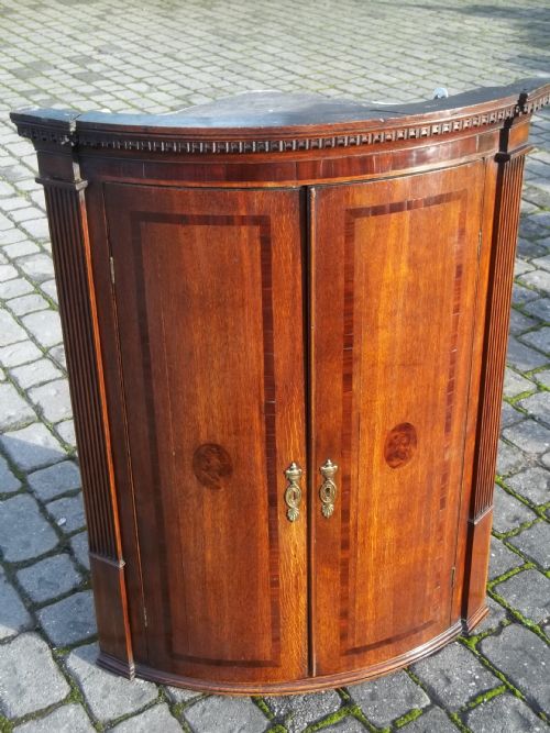 Antique Georgian 18th Century Oak and Mahogany Hanging Display Corner Cupboard Cabinet