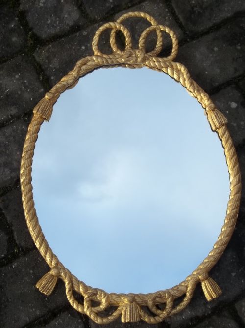 Antique Gilt 19th Century Oval Rope Twist Small Gilded Wall Mirror