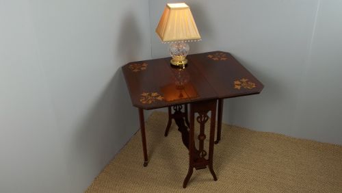A £750 Small Mahogany Art Nouveau Inlaid Sutherland Narrow Drop Leaf Lamp Wine Occasional Coffee Sofa Table. C.1890.
