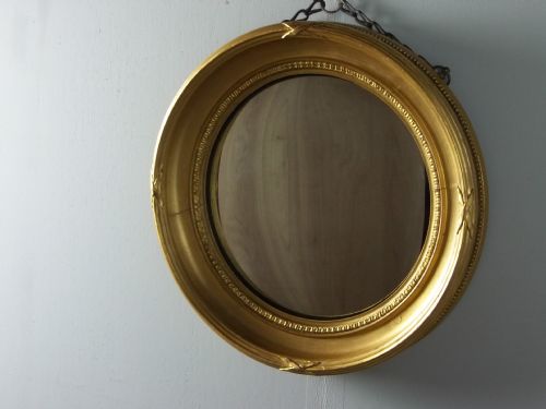 A Small Gilt Circular Round Bulls Eye Gilded Convex Regency Design Wall Mirror. C.1890.