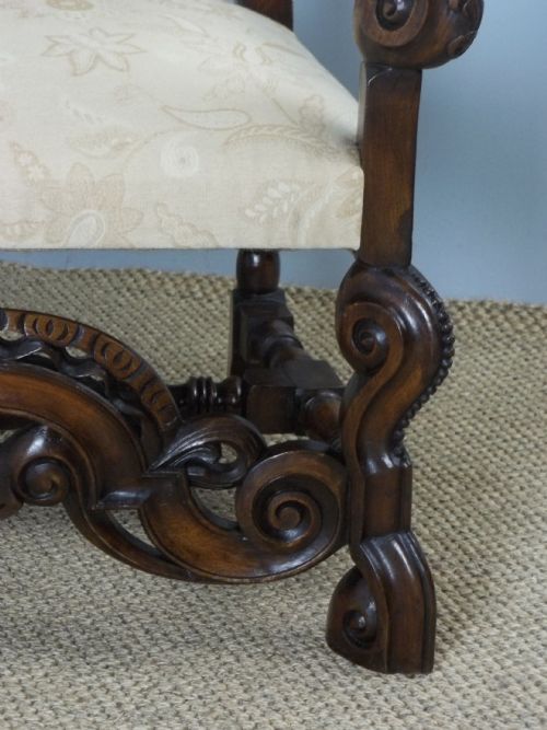 A FABULOUS QUALITY 19TH CENTURY LARGE CAROLEAN JACOBEAN DESIGN CARVED WALNUT CHAIR SUITABLE AS A HALL LIBRARY PORTERS UPHOLSTERED EASY LARGE OPEN ELBOW ARMCHAIR THRONE CHAIR C1895 - ADDITIONAL PHOTO 5