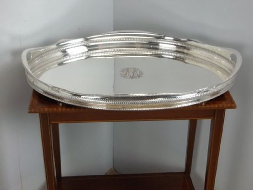 Antique  Large Silver Plated Pierced Handled Edwardian Oval Butlers Carrying Serving Drinks Tray. C.1900.