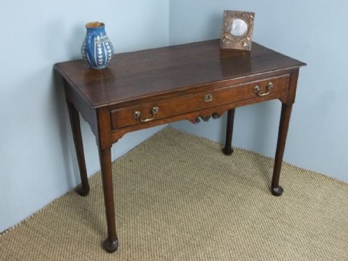 Antique Oak Georgian 18th Century Welsh Lowboy Side Hall Occasional Lamp Dressing Table. C 1760.