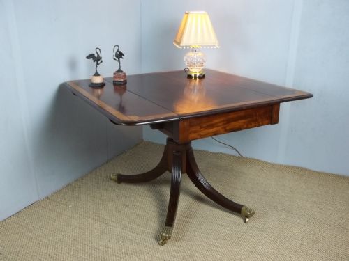 Antique Regency Georgian Mahogany and Satinwood Inlaid Pembroke Sofa Hall Dining Lamp Side Centre Table. C.1810.
