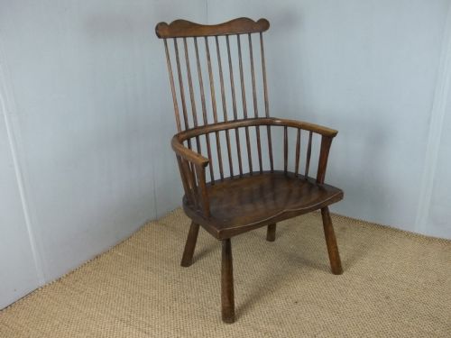 Antique 18th Century Primitive Design Welsh Windsor Comb Back Elm Ash and Beech Stick Elbow Arm Chair