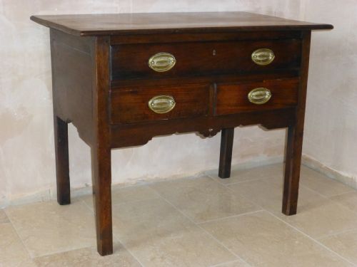 18th Century Welsh Oak George III Lowboy Dressing Hall Lamp Side Table