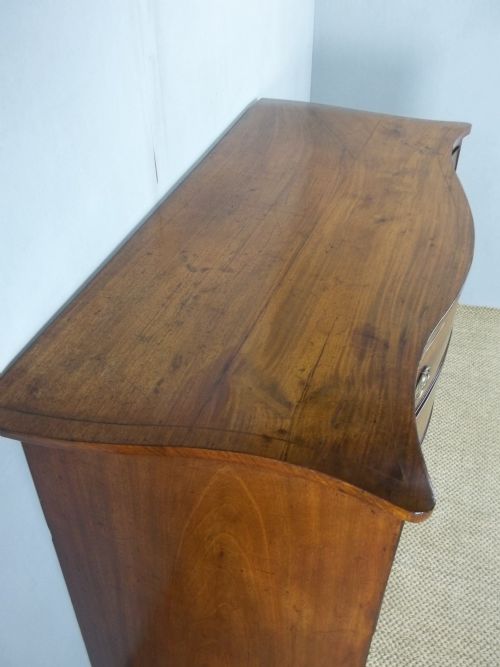18TH CENTURY GEORGIAN REGENCY MAHOGANY INLAID SERPENTINE SHAPED HEPPLEWHITE CHEST OF DRAWERS COMMODE C1790 - ADDITIONAL PHOTO 4