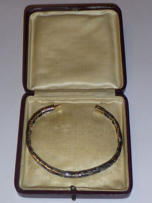 STUNNING QUALITY CERTIFIED ART DECO TENNIS LINE 18 CT SAPPHIRE AND DIAMOND BRACELET - ADDITIONAL PHOTO 5