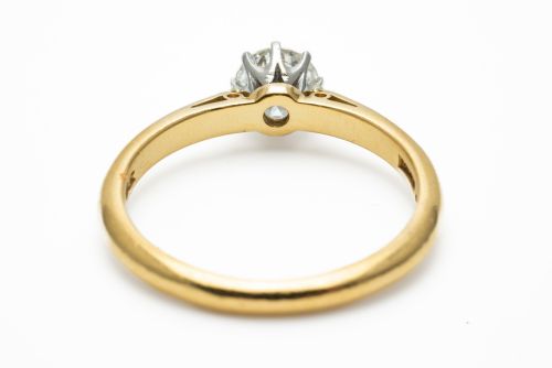 CERTIFIED SOLITAIRE DIAMOND AND PLATINUM18CT YELLOW GOLD ENGAGEMENT RING - ADDITIONAL PHOTO 2