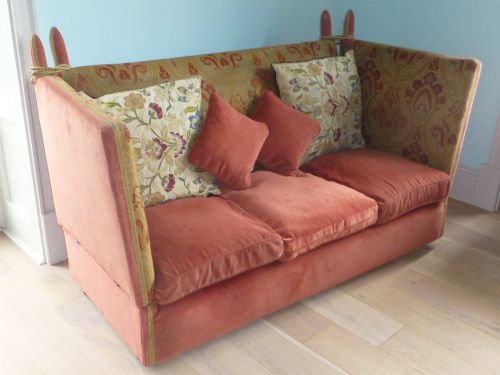 19TH CENTURY VICTORIAN KNOLE SOFA SETTEE