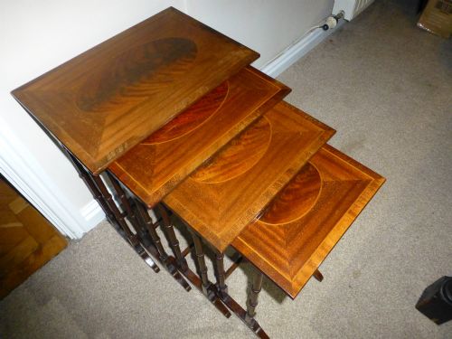 Fabulous Quality Top Model Quartetto Set Nest of Four Mahogany Inlaid Coffee Tables