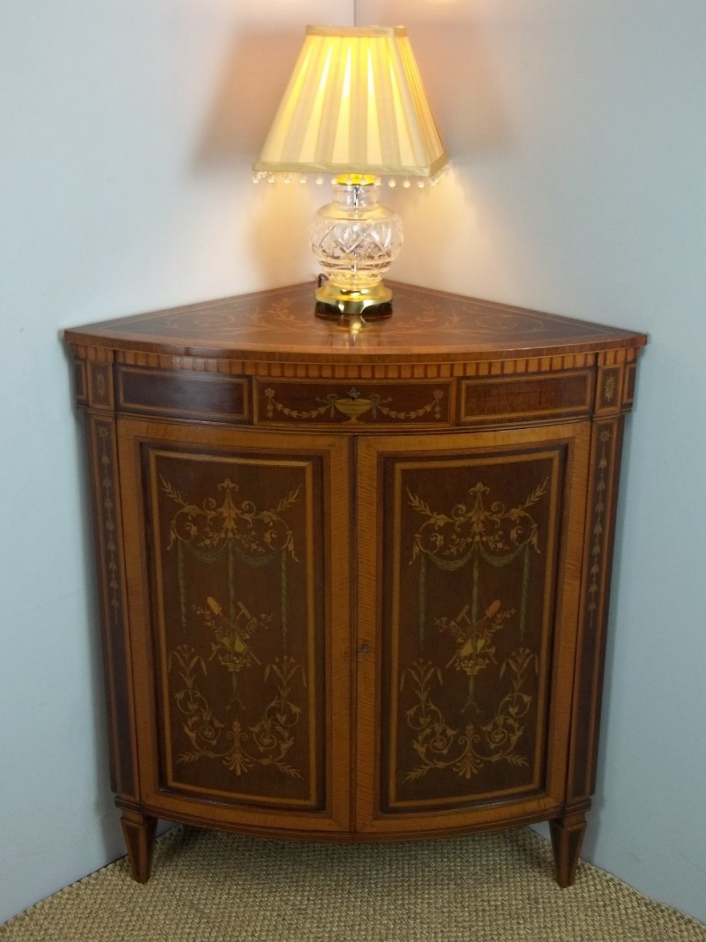 Antique stamped Edwards and Roberts bow front mahogany and satinwood  marquetry inlaid corner cabinet encoignure. C.1900 