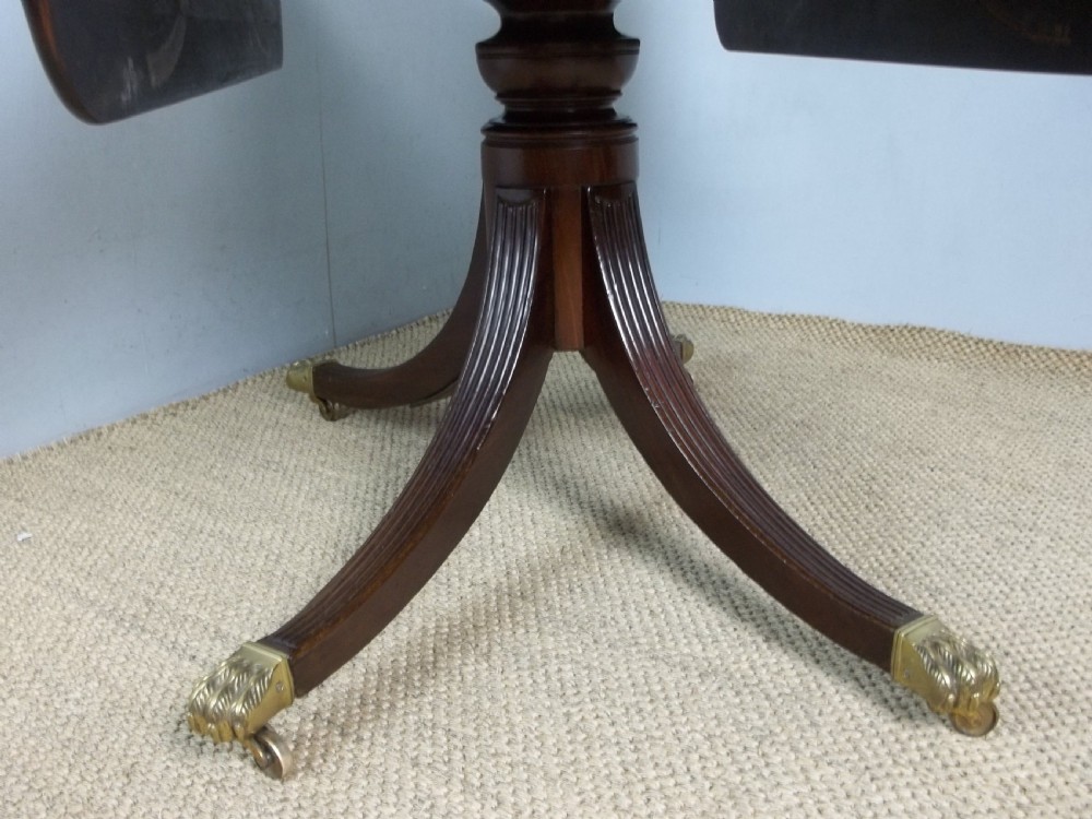 Antique Regency Georgian mahogany and satinwood inlaid Pembroke sofa hall dining lamp side centre table. C.1810. View VIII