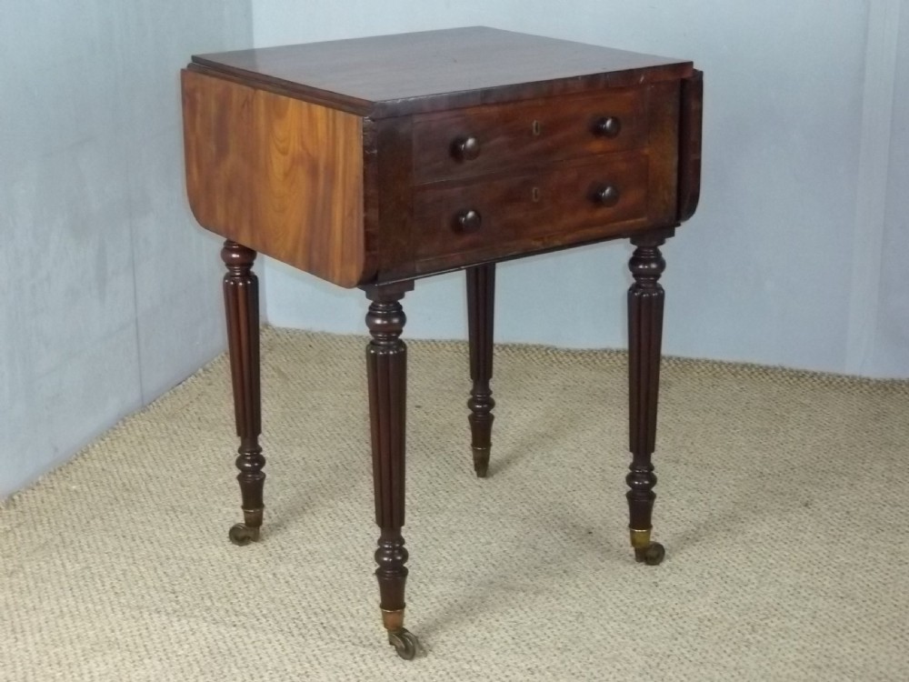 A Regency Gillows small mahogany drop leaf Pembroke lamp works table View IV