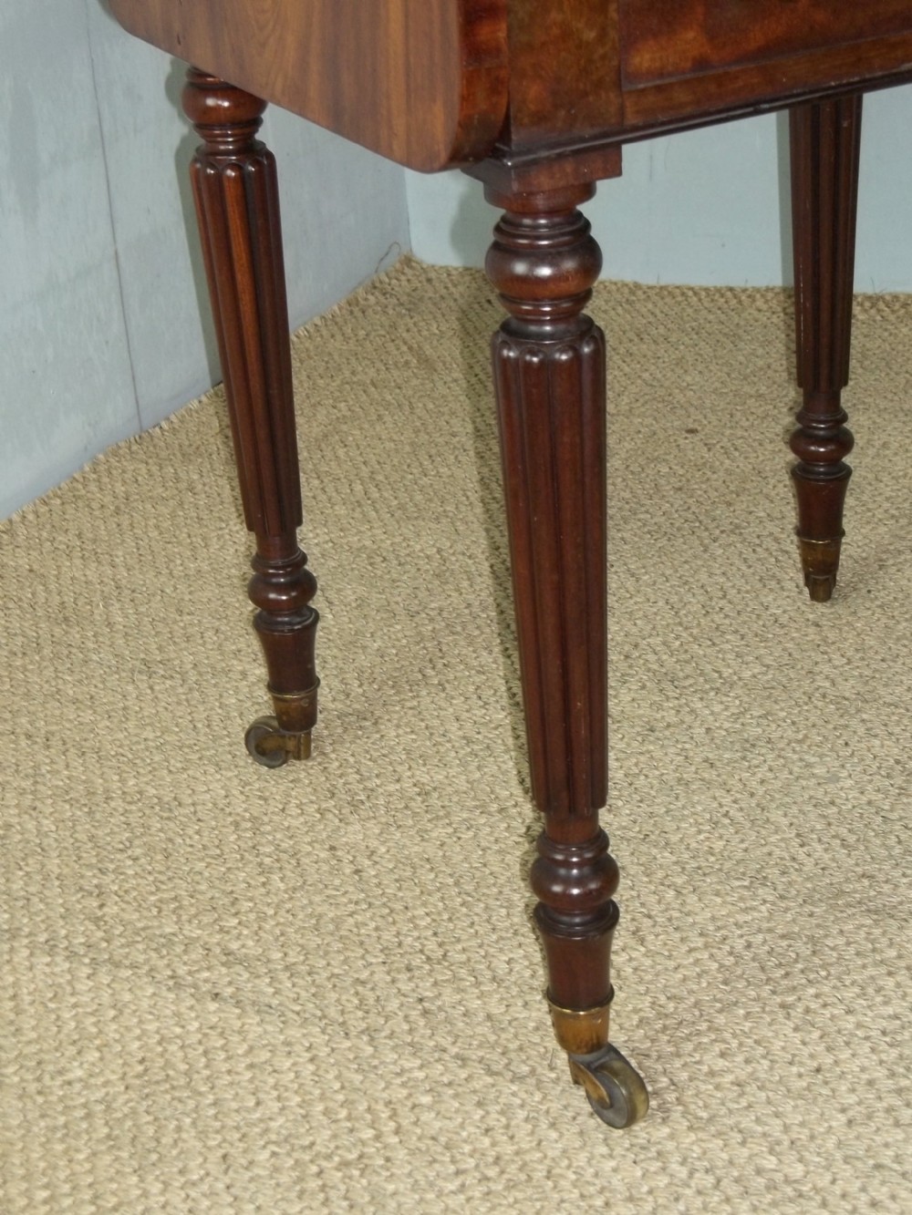A Regency Gillows small mahogany drop leaf Pembroke lamp works table View VII