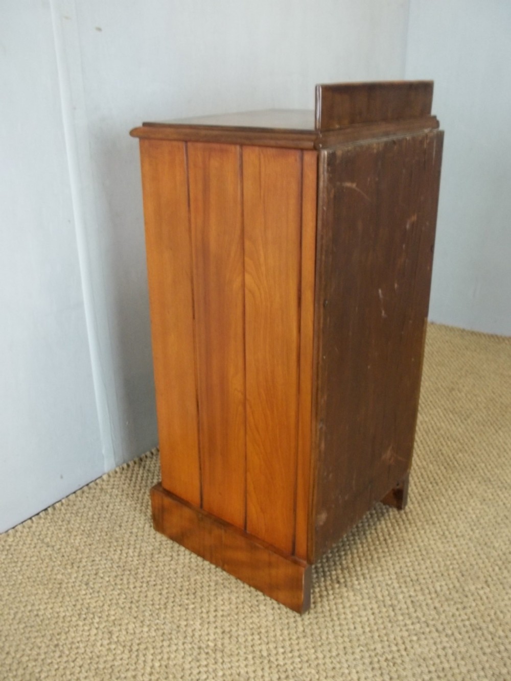 A pair of antique 19th century small satin birch wood satinwood bedside cabinet chest of drawers View VI