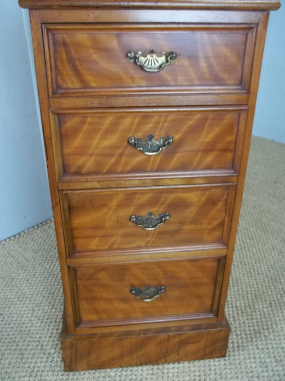 A pair of antique 19th century small satin birch wood satinwood bedside cabinet chest of drawers View VIII