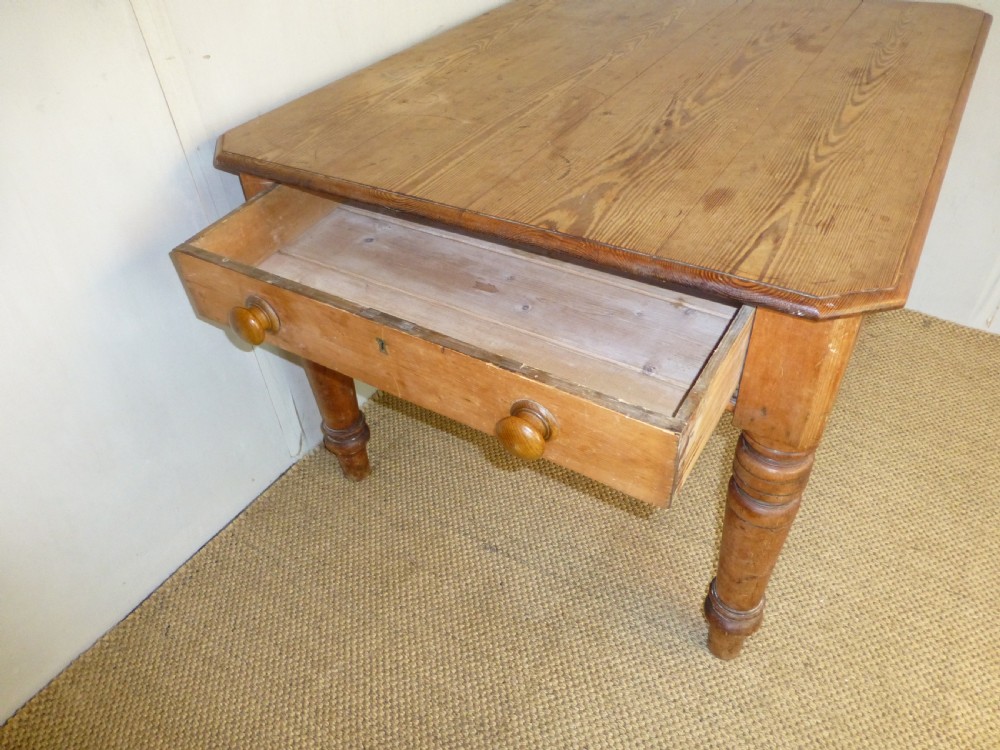 Welsh pine scrub top farmhouse kitchen dairy dining table View IV