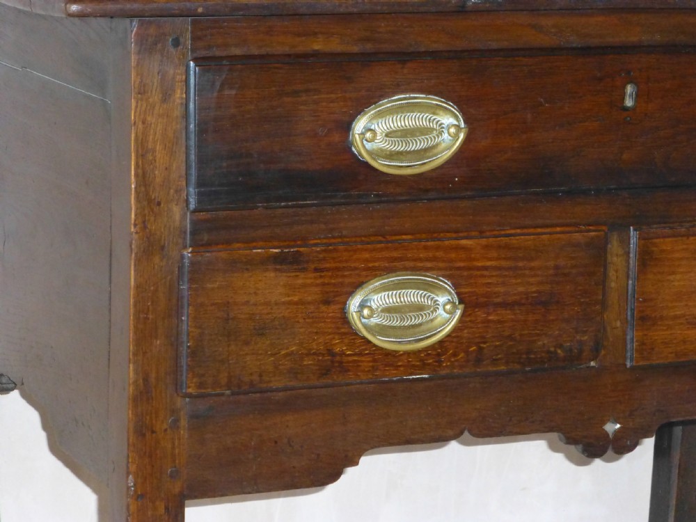 18th century Welsh oak George III lowboy dressing hall lamp side table View IV