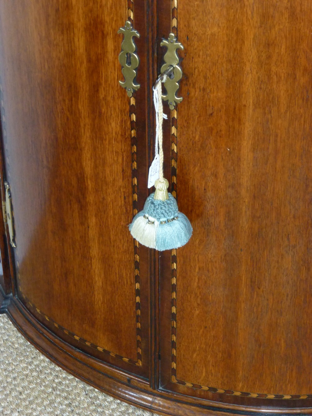 Georgian 18th century bowfront oak and mahogany hanging bow barrel front hanging corner cupboard cabinet. c1800 View III