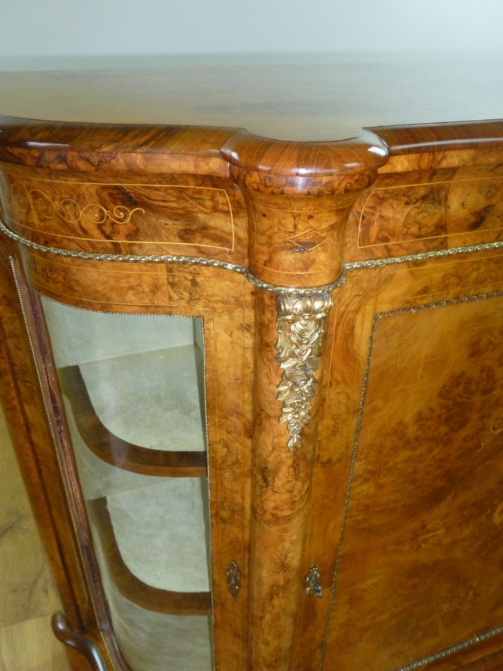 Antique superior small serpentine shaped burr walnut inlaid walnut side cabinet credenza sideboard chiffonier pier console table View V