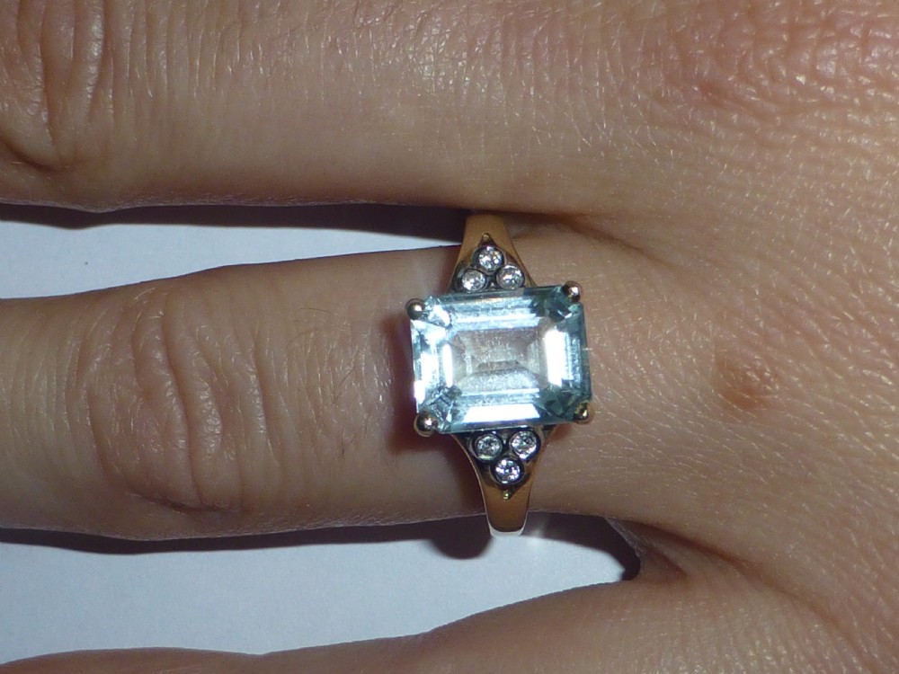 Aquamarine emerald cut diamond and gold ring View III