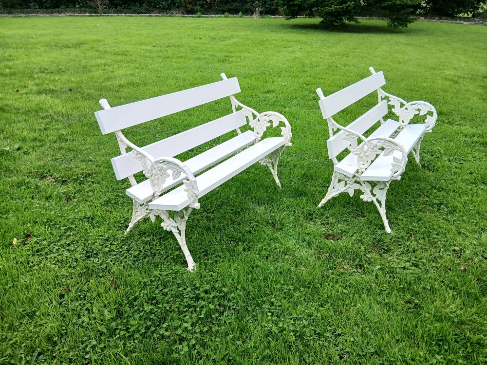 Fabulous pair of rare 19th century Falkirk Carron Foundry cast iron Blackberry and Leaf Garden benches seats. C1870