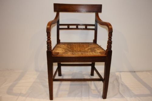 Single Elm Carver