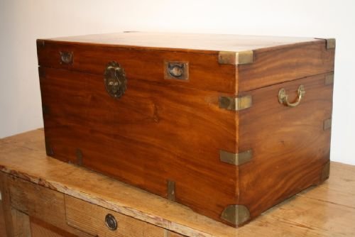 Camphorwood Box