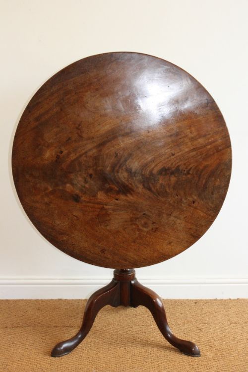 Mahogany Tilt-top Table