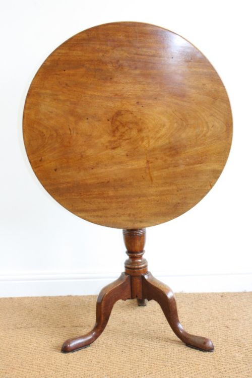 Georgian Tilt-top Table