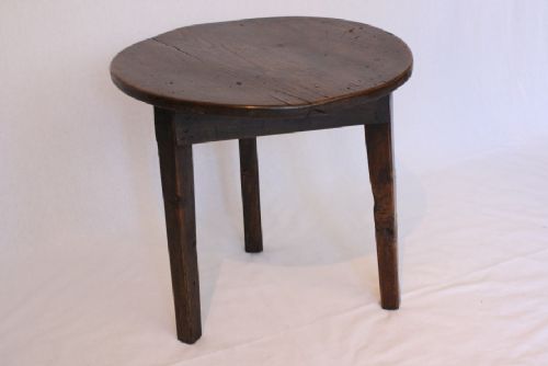 Oak Cricket Tables