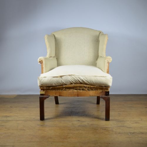 Pretty Wing Chair