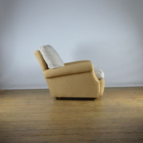 fig 1. 20TH CENTURY ENGLISH ARMCHAIR - FULL REUPHOL. INC.