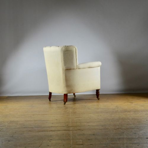 fig 1. FLUTED BACK ARMCHAIR - FULL REUPHOLSTERY INC.