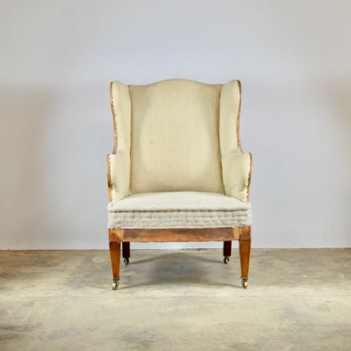 Pretty Wing Chair
