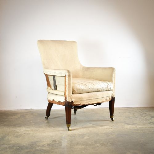C686 English Library Chair