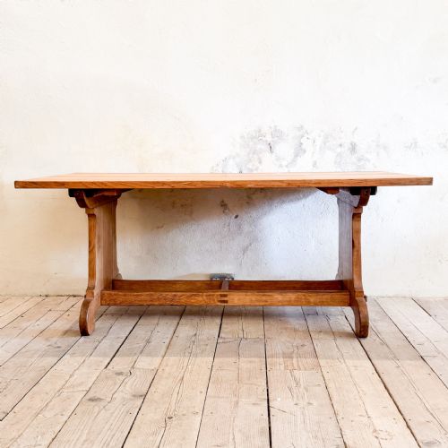 OAK LIBRARY DINING TABLE - ADDITIONAL PHOTO 1