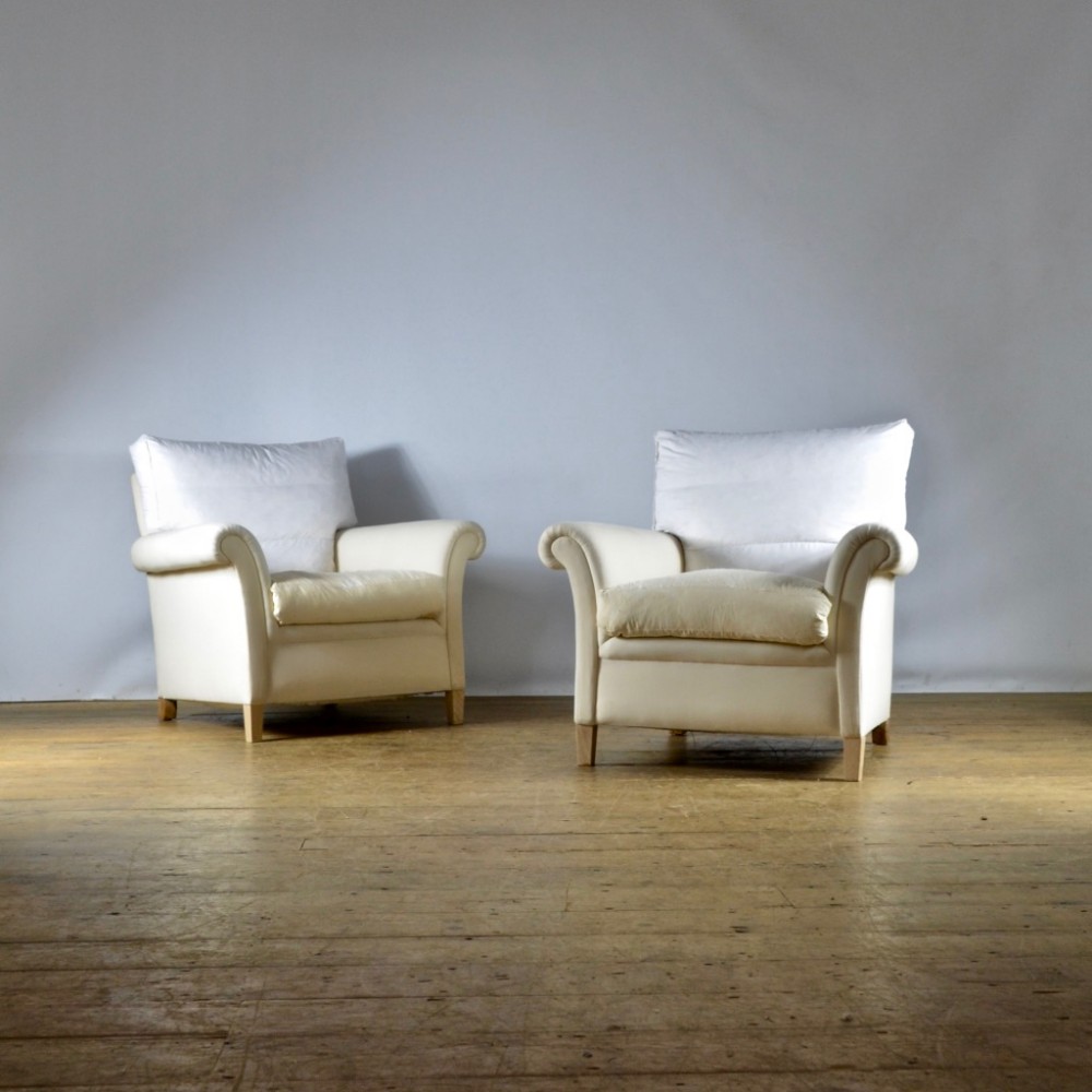 PAIR OF ENGLISH ARMCHAIRS