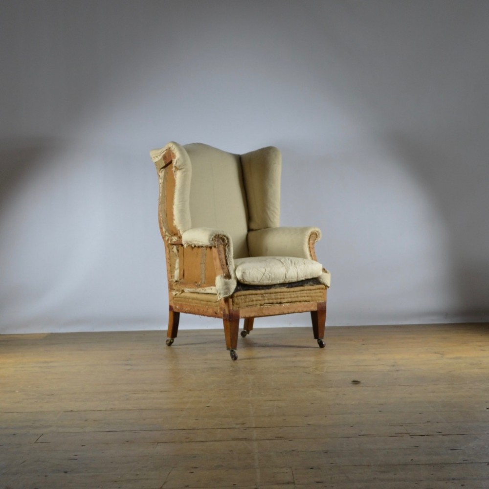 19TH CENTURY ENGLISH WING CHAIR
